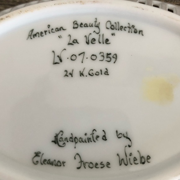 Vtg Eleanor Wiebe Porcelain Dish with 24 K Gold Trim - Picture 9 of 12